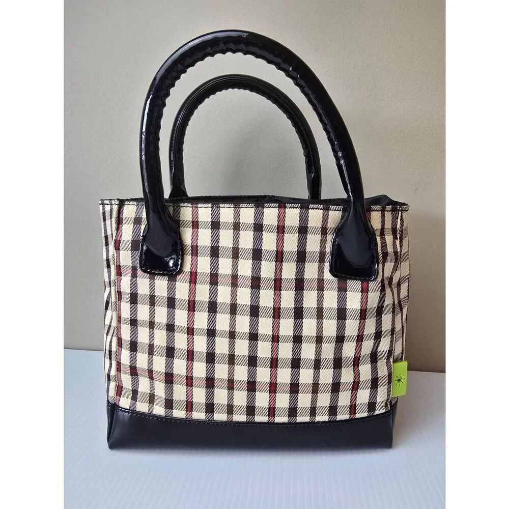 Insulated Lunch Tote - Picture 2 of 11